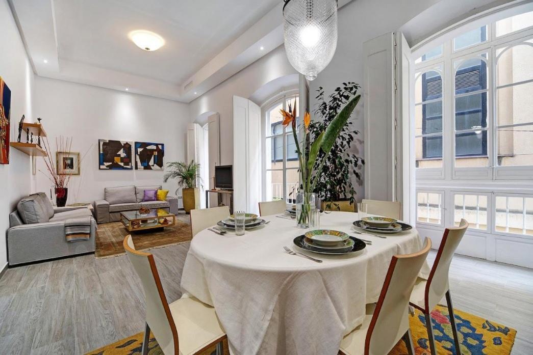 Precioso Alojamiento En Cadiz Junto Al Mercado Ngoại thất bức ảnh